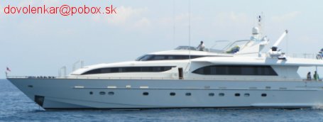 Takéto jachty boli v zátoke Antipaxos