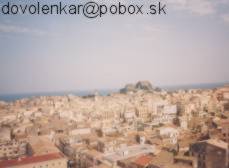 Výhľad z Novej pevnosti na mesto a Starú pevnosť