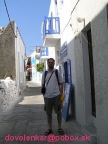 Ulička v Mandraki na Nissyrose